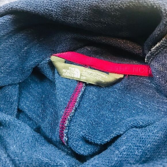 The North Face Chambray Blue And Purple Cowl Neck Sweatshirt - Women’s Small - Picture 2 of 11